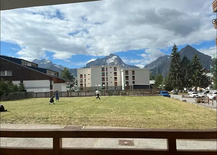 Aux Pieds Des Pistes *